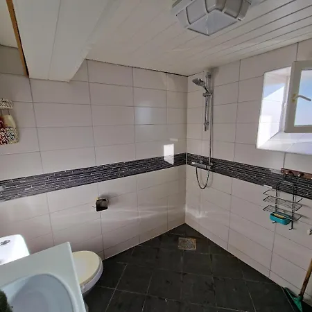 Captivating 6-bed In Lismarka Feriehus *
