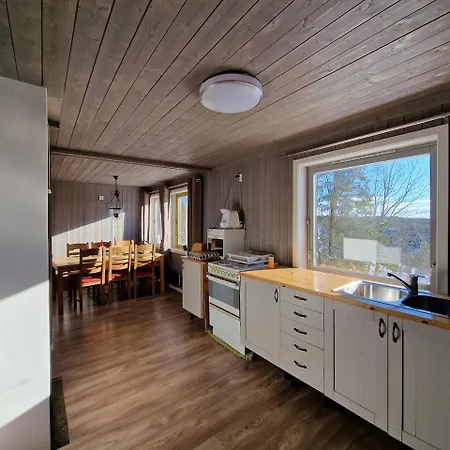 Hébergement de vacances Captivating 6-bed In Lismarka *